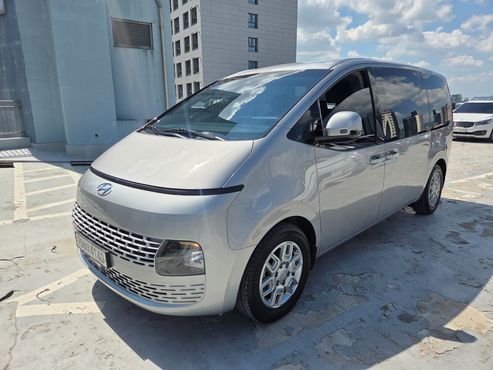 Hyundai Staria Tourer 11-Seater Modern — пробег 29 530 км — фото 1 из 5