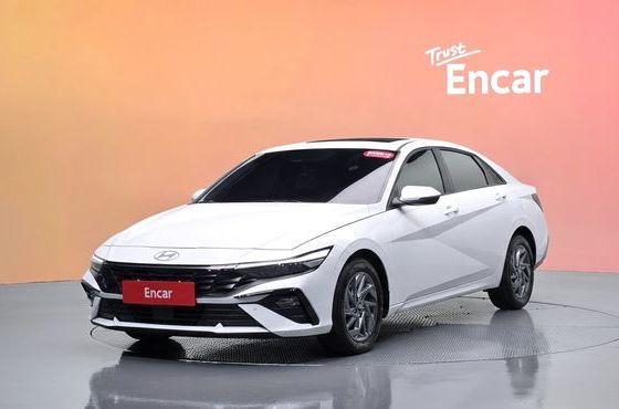 Hyundai AVANTE 1.6 Modern — пробег 10 044 км — фото 1 из 5