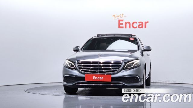 Mercedes-Benz E-Class из Кореи Encar