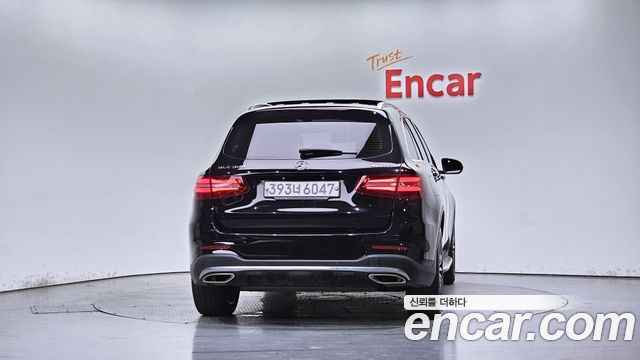 Mercedes-Benz GLC-Class GLC300 4MATIC AMG Line — пробег 93 154 км — фото 4 из 5