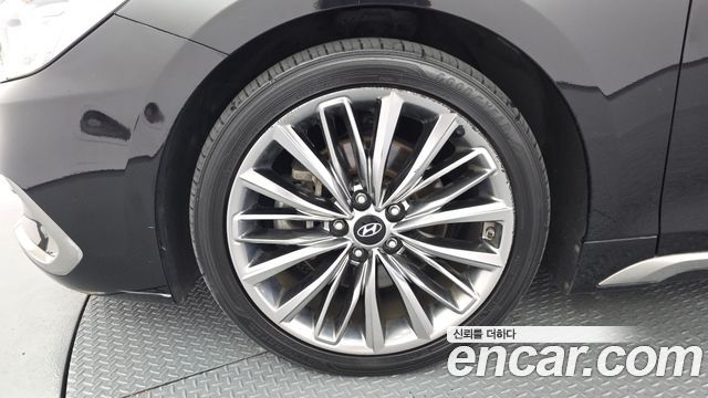 Hyundai Grandeur из Кореи Encar