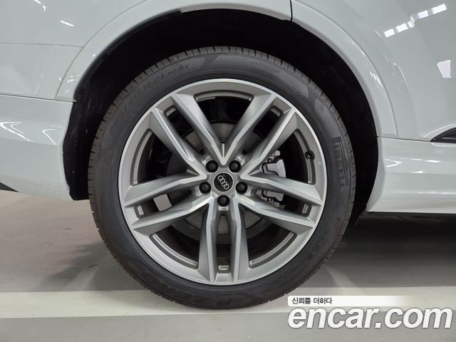 Audi Q7 из Кореи Encar