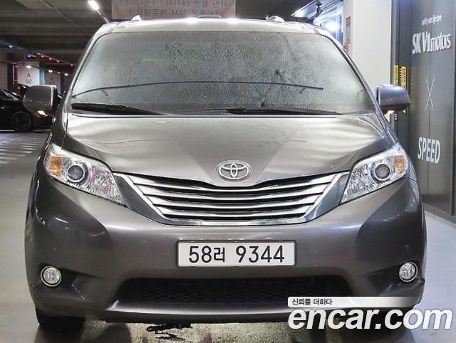 Toyota Sienna из Кореи Encar