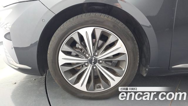 Kia K8 из Кореи Encar