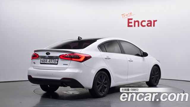 Kia K3 из Кореи Encar