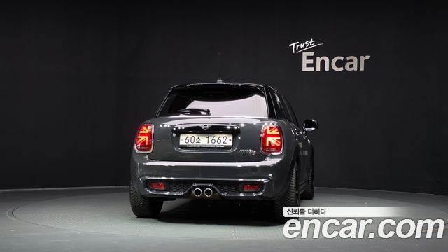 Mini Cooper из Кореи Encar