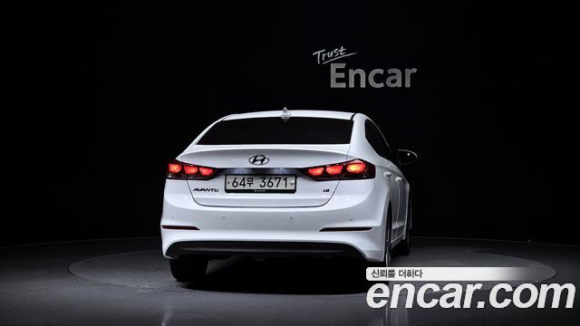Hyundai AVANTE из Кореи Encar