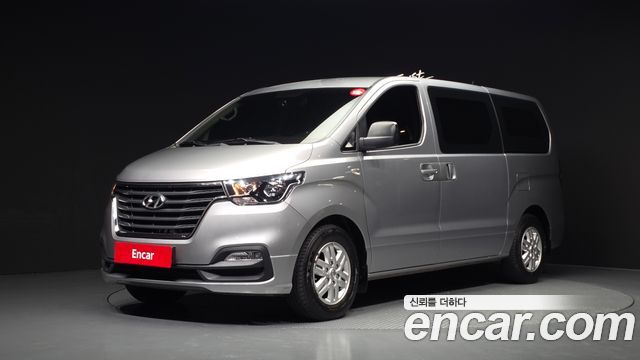 Hyundai Starex Van 3-Seater Smart — пробег 78 707 км — фото 1 из 5