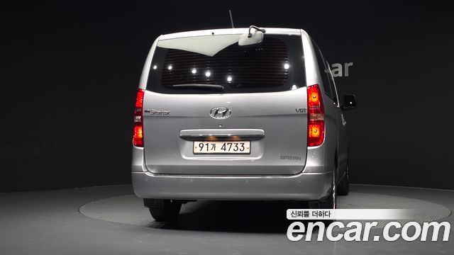 Hyundai Starex Van 3-Seater Smart — пробег 78 707 км — фото 4 из 5