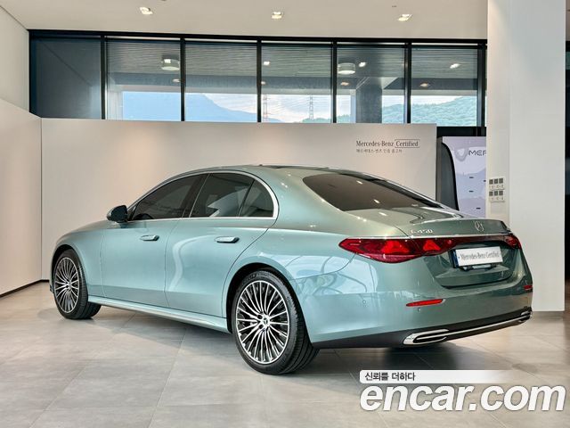 Mercedes-Benz E-Class из Кореи Encar
