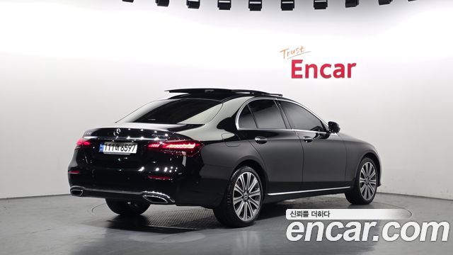 Mercedes-Benz E-Class из Кореи Encar