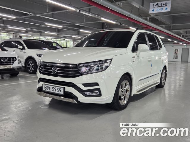 Ssangyong KORANDO 4WD Extreme Sport 9-Seater — пробег 109 564 км — фото 1 из 5