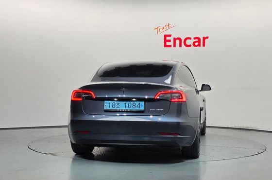 Tesla Model 3 Long Range AWD — пробег 83 505 км — фото 4 из 5