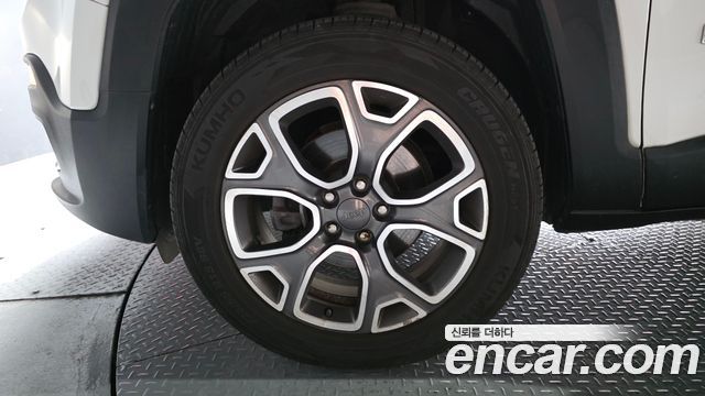 Jeep Renegade из Кореи Encar