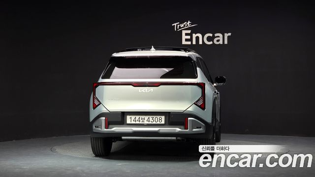 Kia Seltos из Кореи Encar