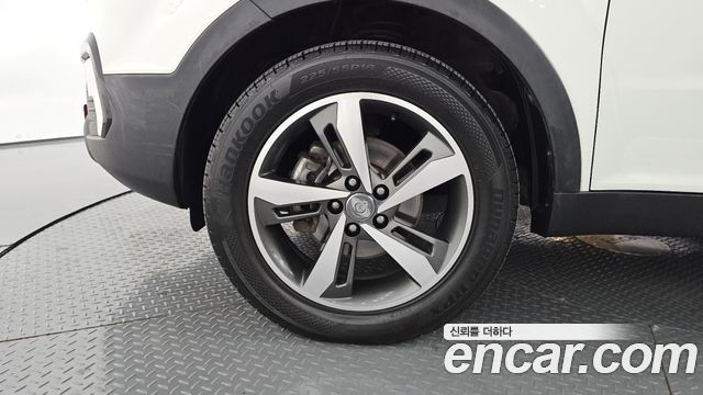 Ssangyong KORANDO из Кореи Encar