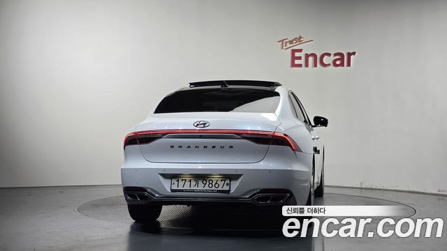 Hyundai Grandeur из Кореи Encar