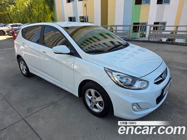 Hyundai Accent Diesel WIT 1.6 VGT Premier — пробег 129 200 км — фото 3 из 5