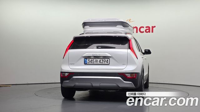 Kia Niro Trendy — пробег 80 993 км — фото 4 из 5