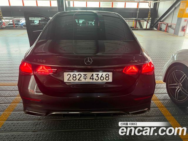 Mercedes-Benz E-Class из Кореи Encar