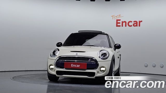 Mini Cooper из Кореи Encar