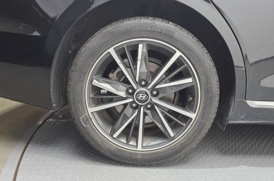 Hyundai Grandeur 3.3 Premium — пробег 67 947 км — фото 5 из 5