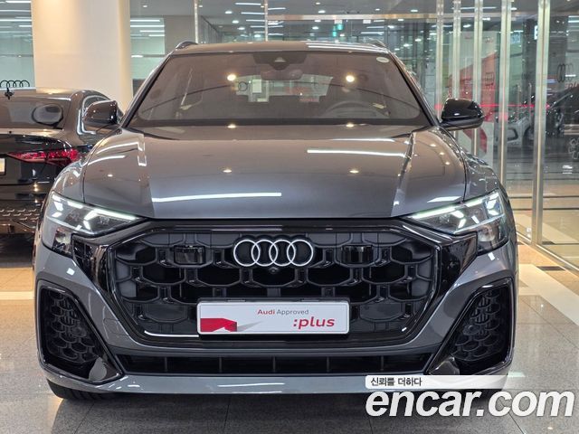 Audi Q8 55 TFSI Quattro Premium — пробег 746 км — фото 3 из 5