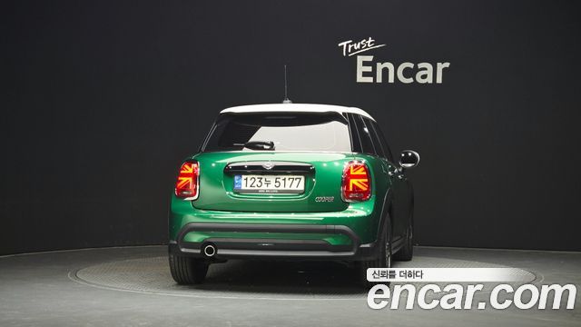 Mini Cooper из Кореи Encar