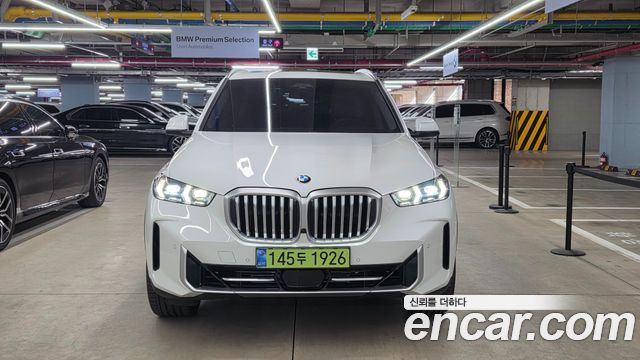 BMW X5 xDrive 40i xLine — пробег 9 011 км — фото 3 из 5