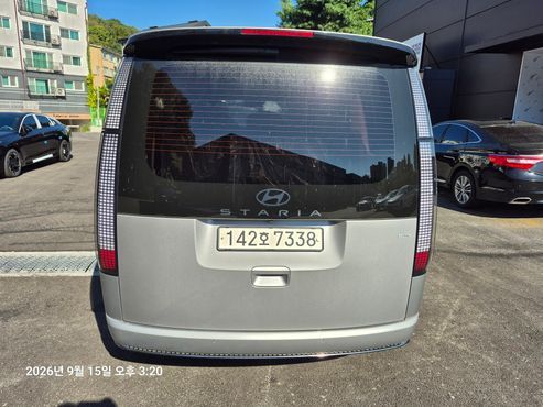 Hyundai Staria 4WD Lounge 9-Seater Inspiration — пробег 67 км — фото 4 из 5