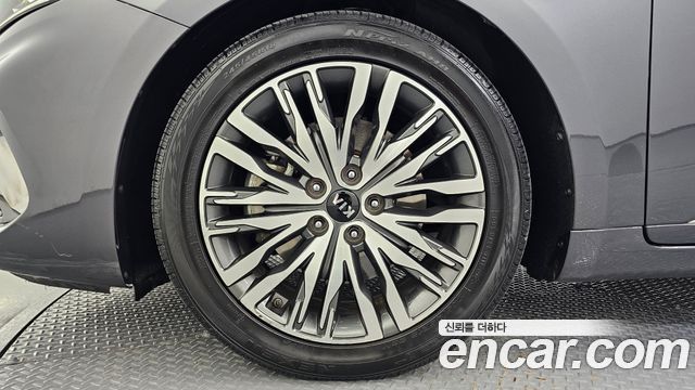 Kia K7 из Кореи Encar