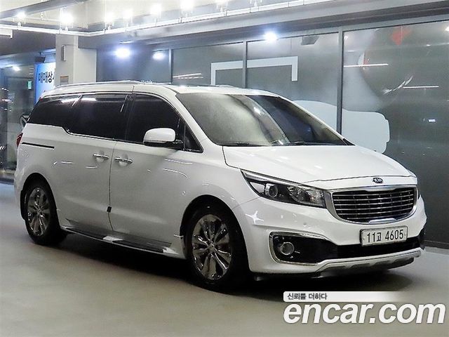 Kia Carnival Gasoline 7-seater Limousine President — пробег 103 609 км — фото 1 из 5
