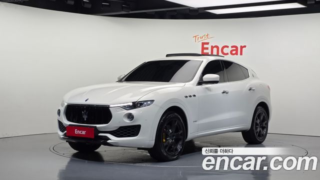 Maserati Levante из Кореи Encar