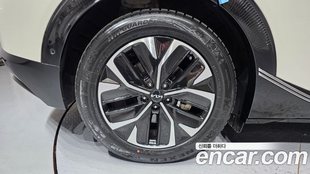Kia EV6 из Кореи Encar