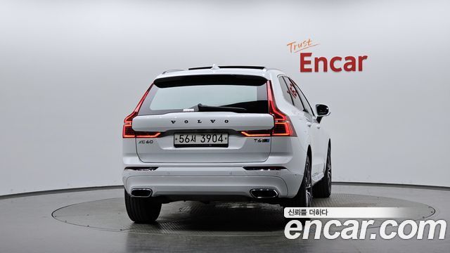 Volvo XC60 T6 Inscription — пробег 123 915 км — фото 4 из 5