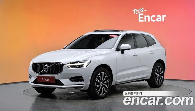 Volvo XC60 T6 Inscription — пробег 123 915 км — фото 1 из 5