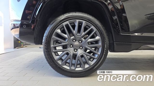 Jeep Compass S 2.4 AWD — пробег 25 609 км — фото 5 из 5