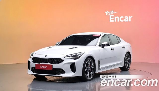 Kia Stinger 2.0 Turbo AWD Platinum — пробег 72 740 км — фото 1 из 5