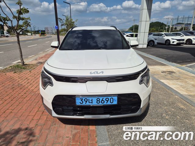 Kia Niro Earth — пробег 58 718 км — фото 3 из 5