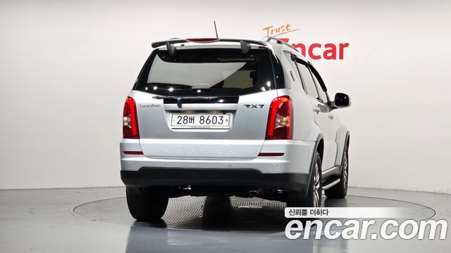 Ssangyong Rexton из Кореи Encar