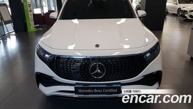 Mercedes-Benz EQB EQB300 4MATIC AMG Line — пробег 14 664 км — фото 3 из 5