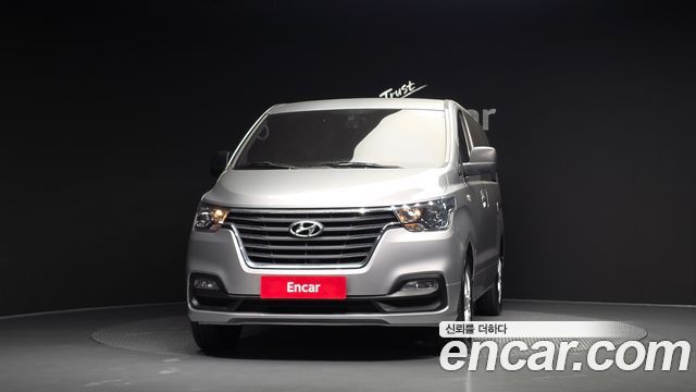 Hyundai Starex Wagon 11-Seater Smart — пробег 112 190 км — фото 3 из 5