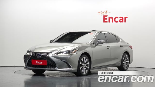 Lexus ES Luxury — пробег 88 475 км — фото 1 из 5