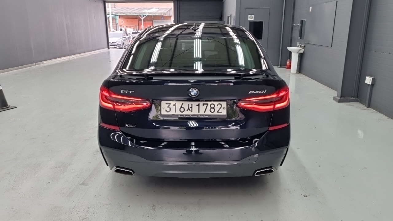BMW Gran Turismo 640i xDrive M Sport — пробег 122 274 км — фото 4 из 5