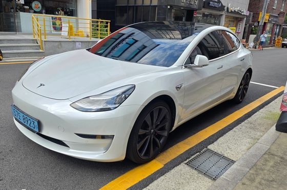 Tesla Model 3 Performance AWD — пробег 86 500 км — фото 1 из 5