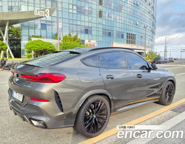BMW X6 xDrive40d M Sport Online Exclusive — пробег 5 000 км — фото 3 из 5