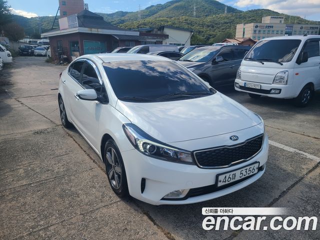 Kia K3 Trendy Style — пробег 79 223 км — фото 3 из 5