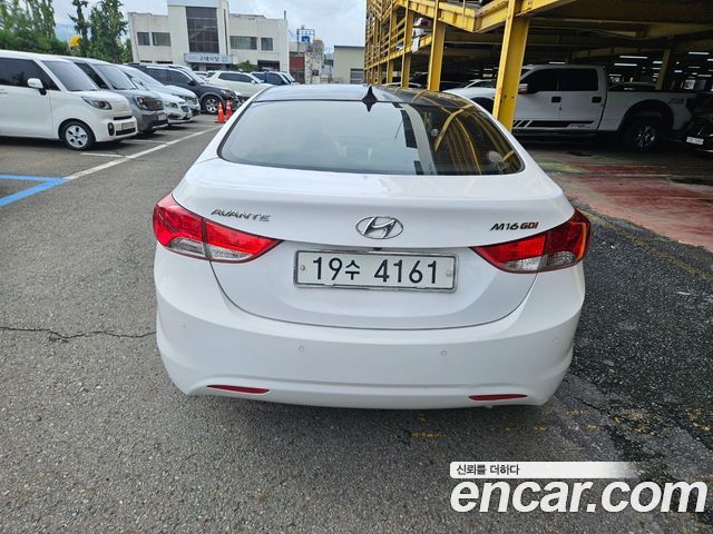 Hyundai AVANTE M16 GDI Deluxe — пробег 98 977 км — фото 4 из 5