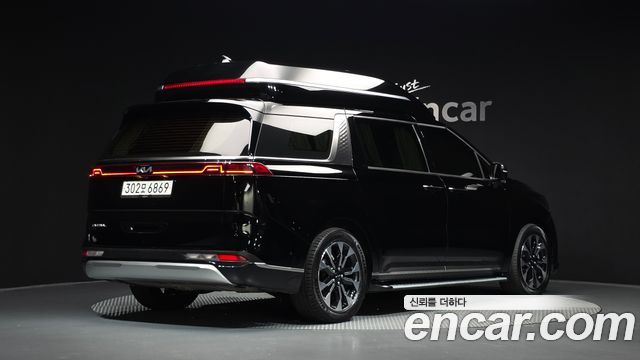 Kia Carnival Gasoline 7-Seater Hi-Limousine Signature — пробег 187 071 км — фото 2 из 5