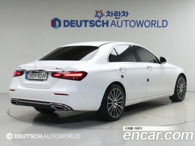 Mercedes-Benz E-Class из Кореи Encar